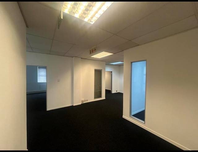 BUSINESS PROPERTY TO RENT IN MEYERSDAL